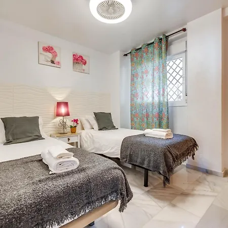Vb Retamar 2br Sea Views Apartment